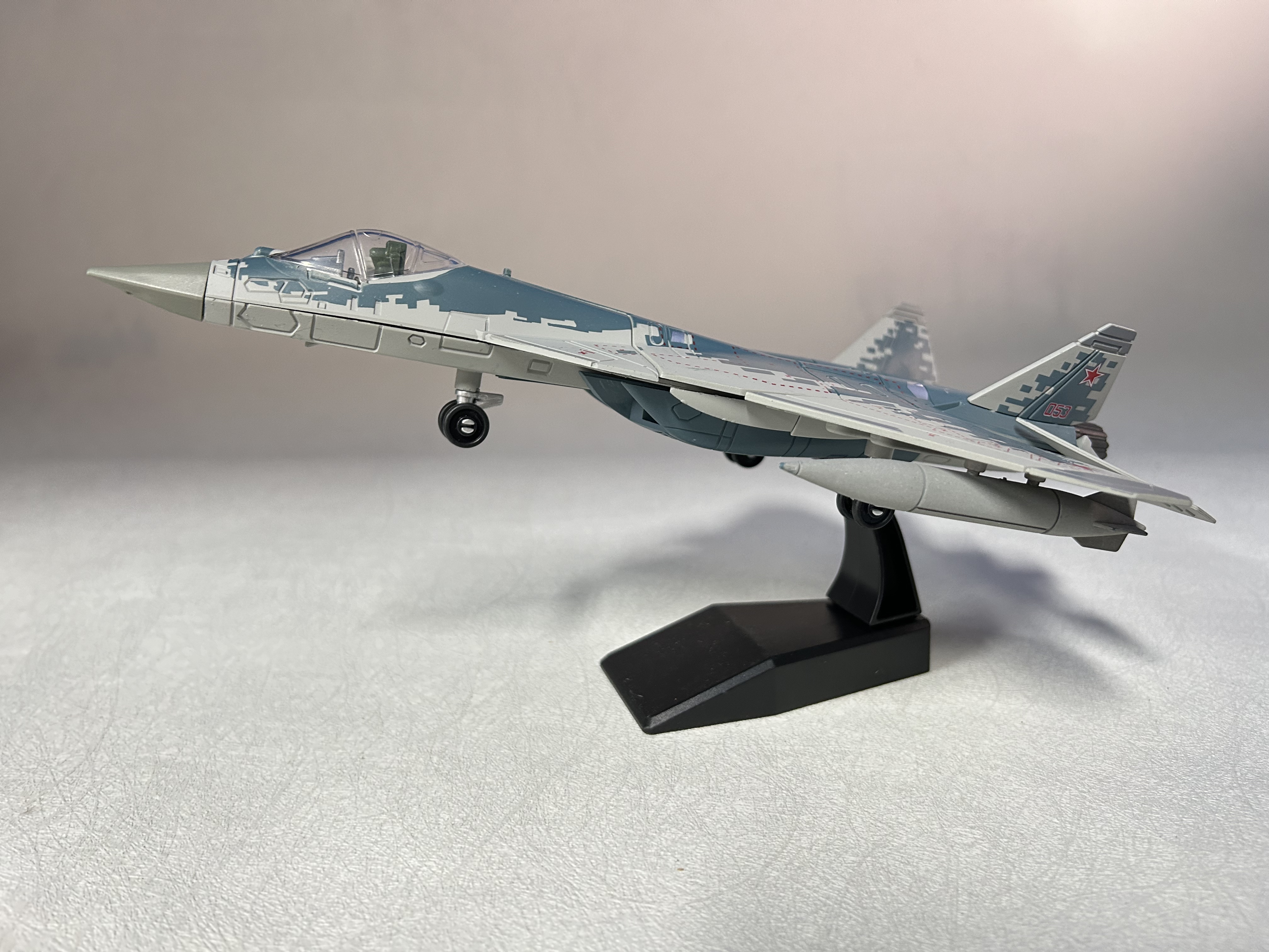 Model Airplane Plastic - Aircraft Model Toy 1/72 Scale Russian